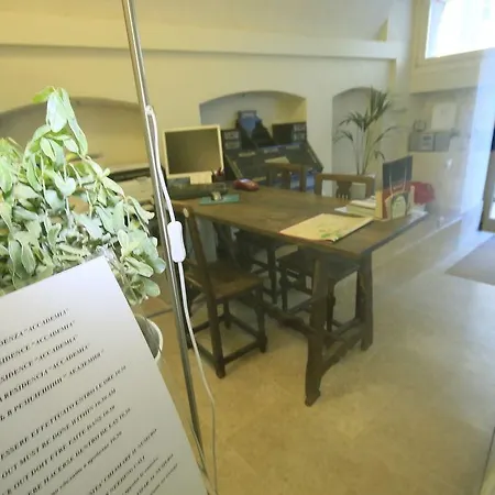 Academia Lägenhetshotell Bergamo