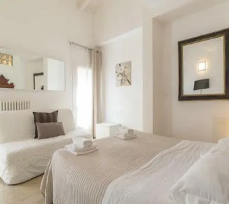 Apartahotel Academia Bérgamo