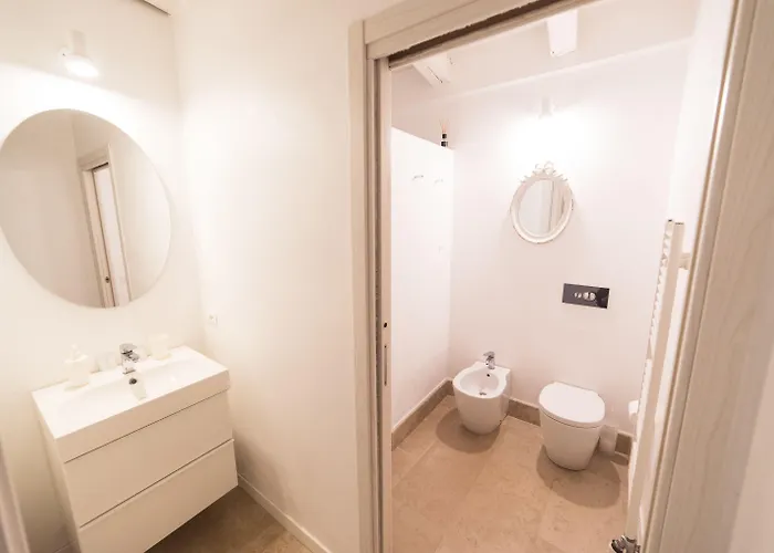 Academia Apartmanhotel 3*