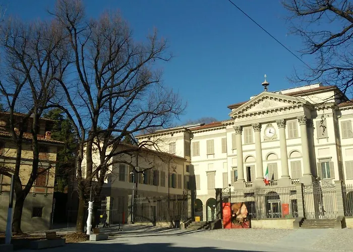 Academia Apartmanhotel