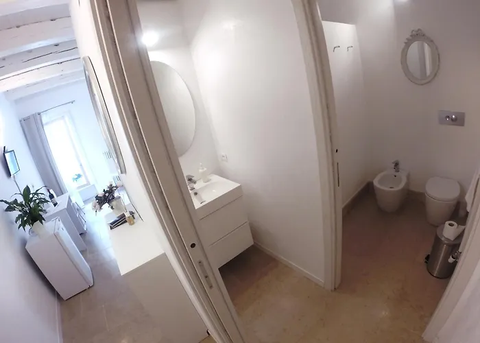 Academia Apartmanhotel